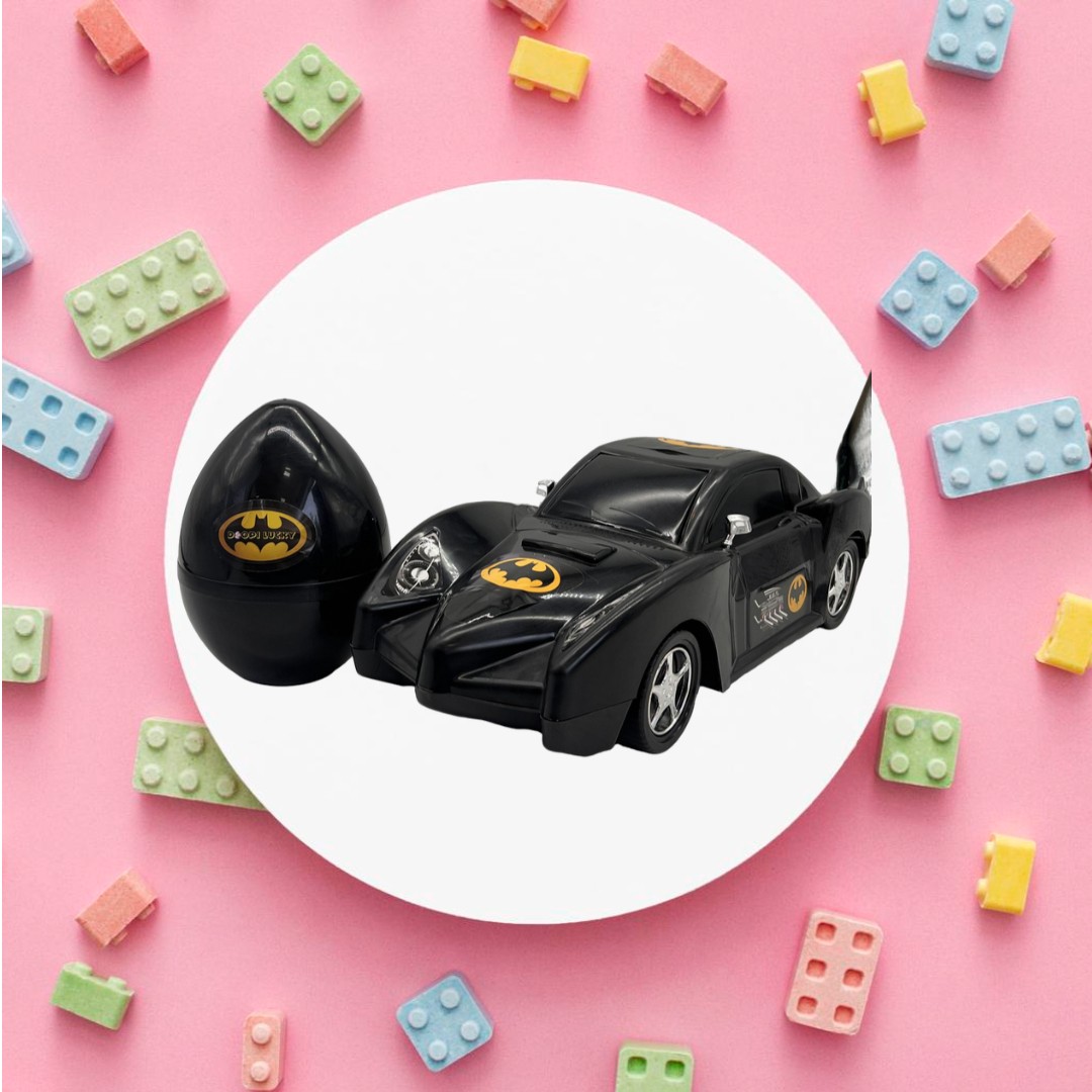 شانسی ماشین یتمن به همراه تخم مرغی سایز 12