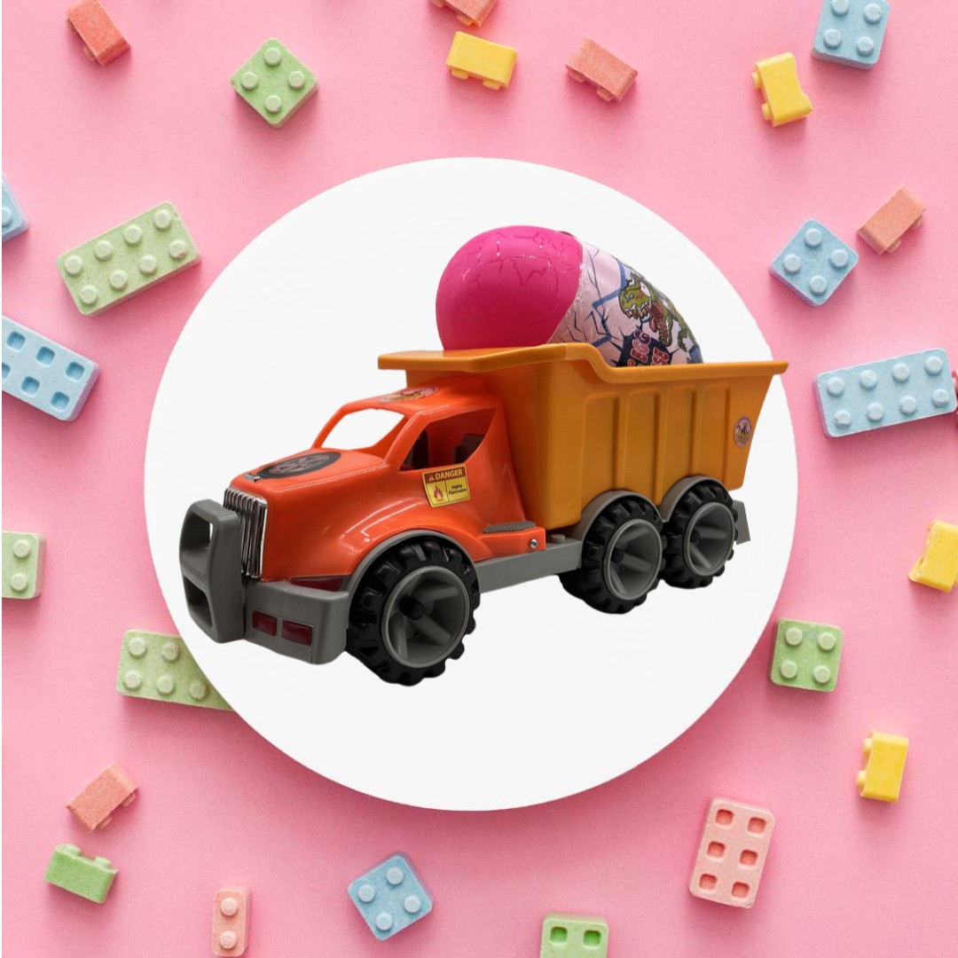 شانسی کامیون کمپرسی  بزرگ به همراه تخم مرغ دایناسوری